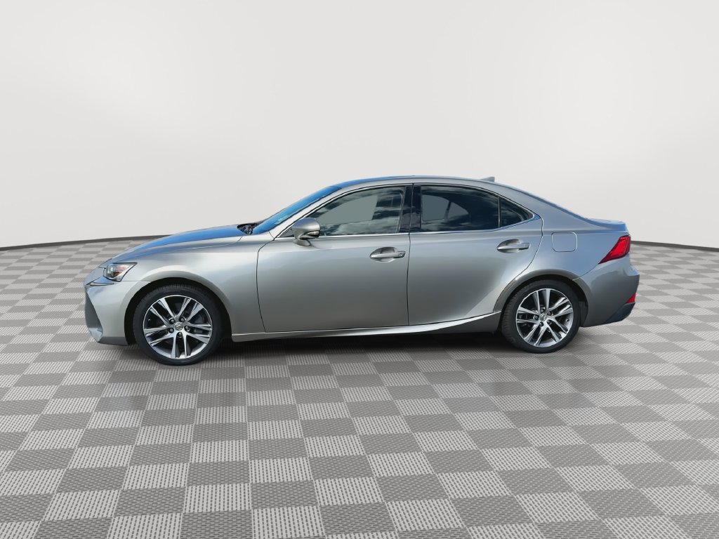 Used 2018 Lexus IS 300 w/ Accessory Package 2 RWD image 5
