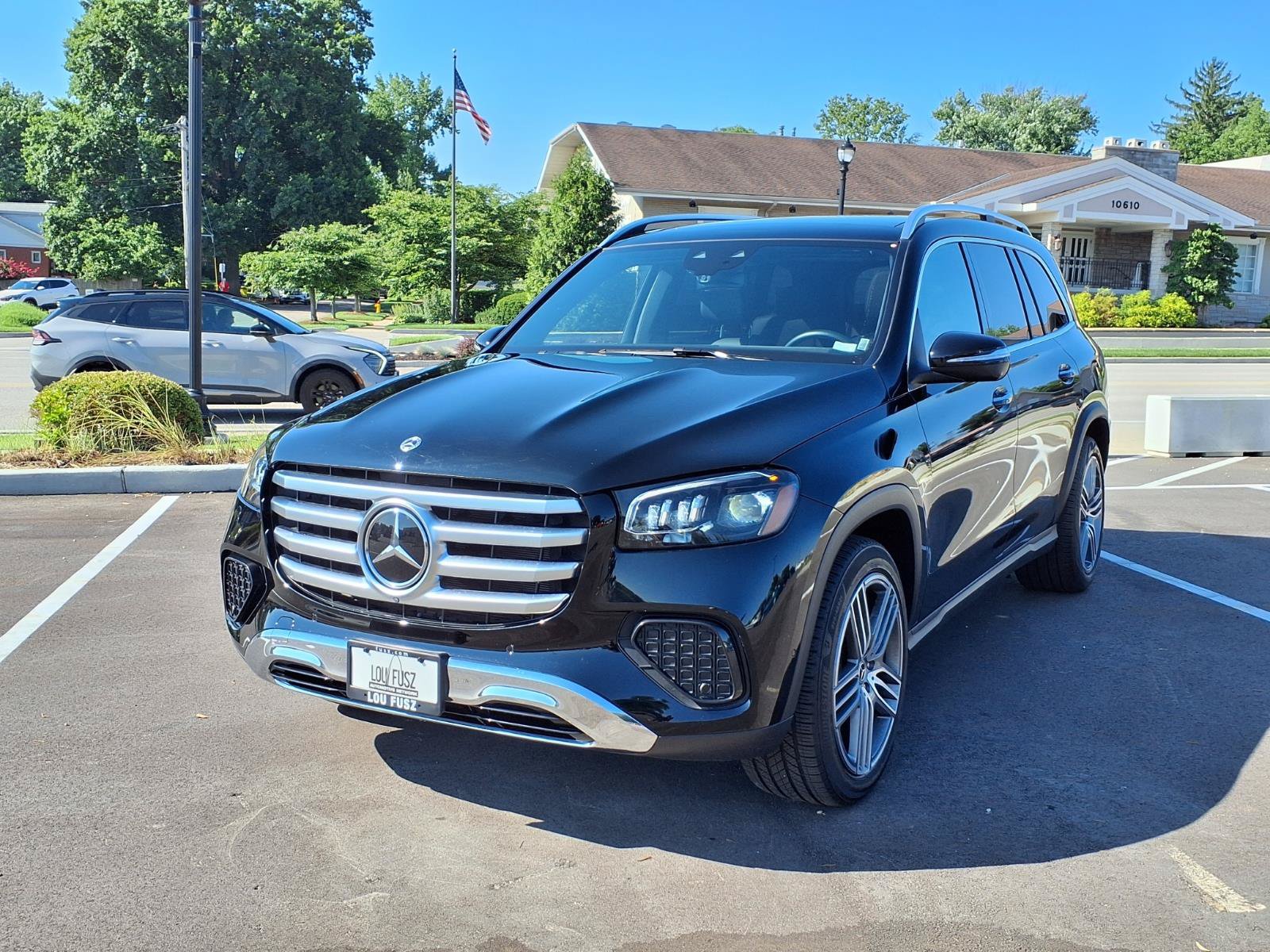 Used 2025 Mercedes-Benz GLS 450 4MATIC image 33