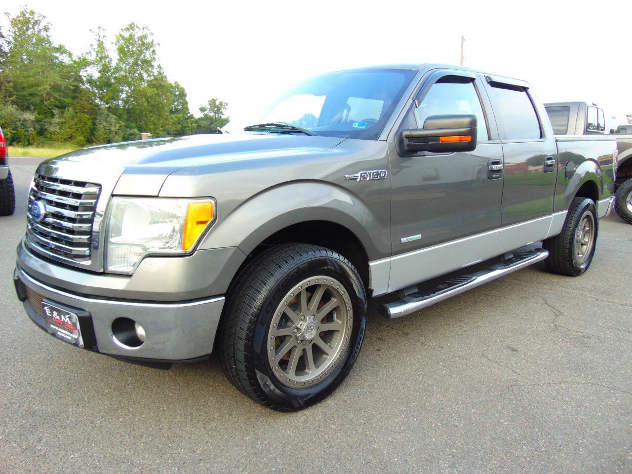 Used 2011 Ford F150 XLT w/ XLT Chrome Pkg RWD image 25