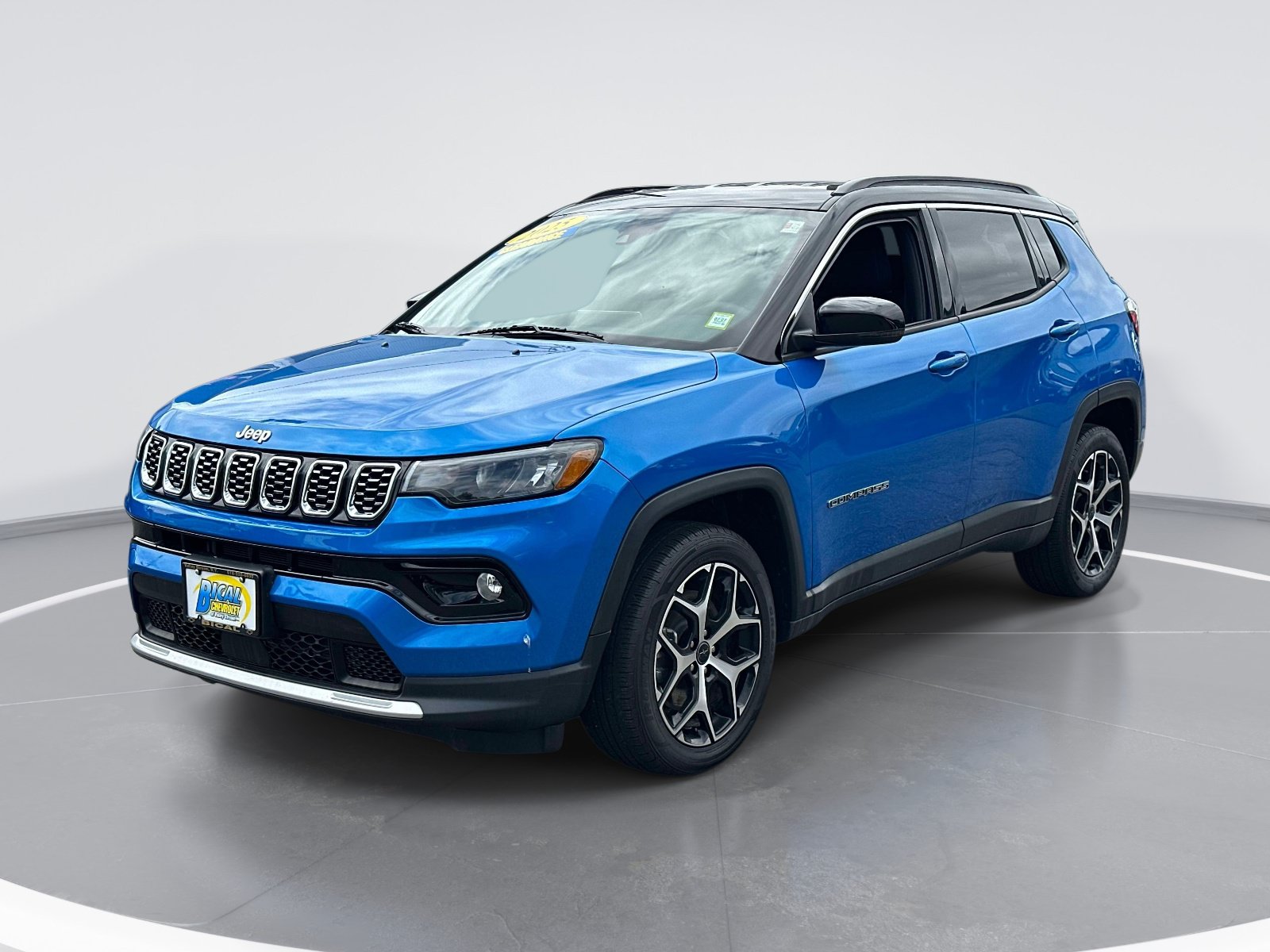 Used 2025 Jeep Compass Limited AWD/4WD image 3