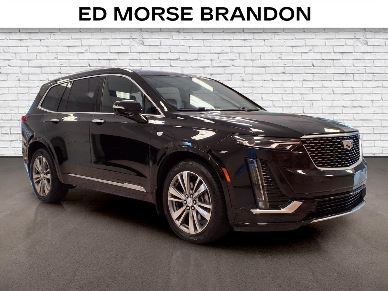 Used 2020 Cadillac XT6 Premium Luxury FWD image 6