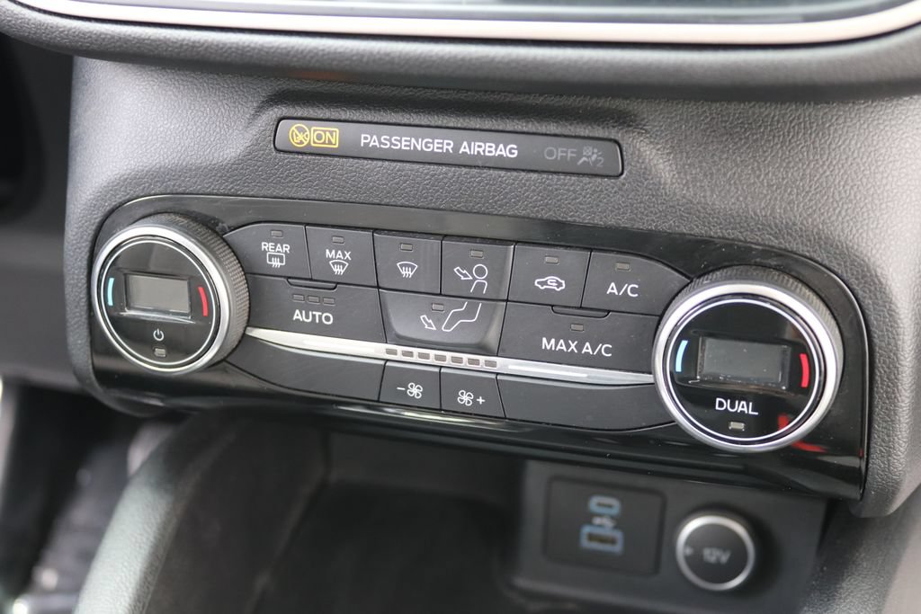Used 2021 Ford Escape SE FWD image 21