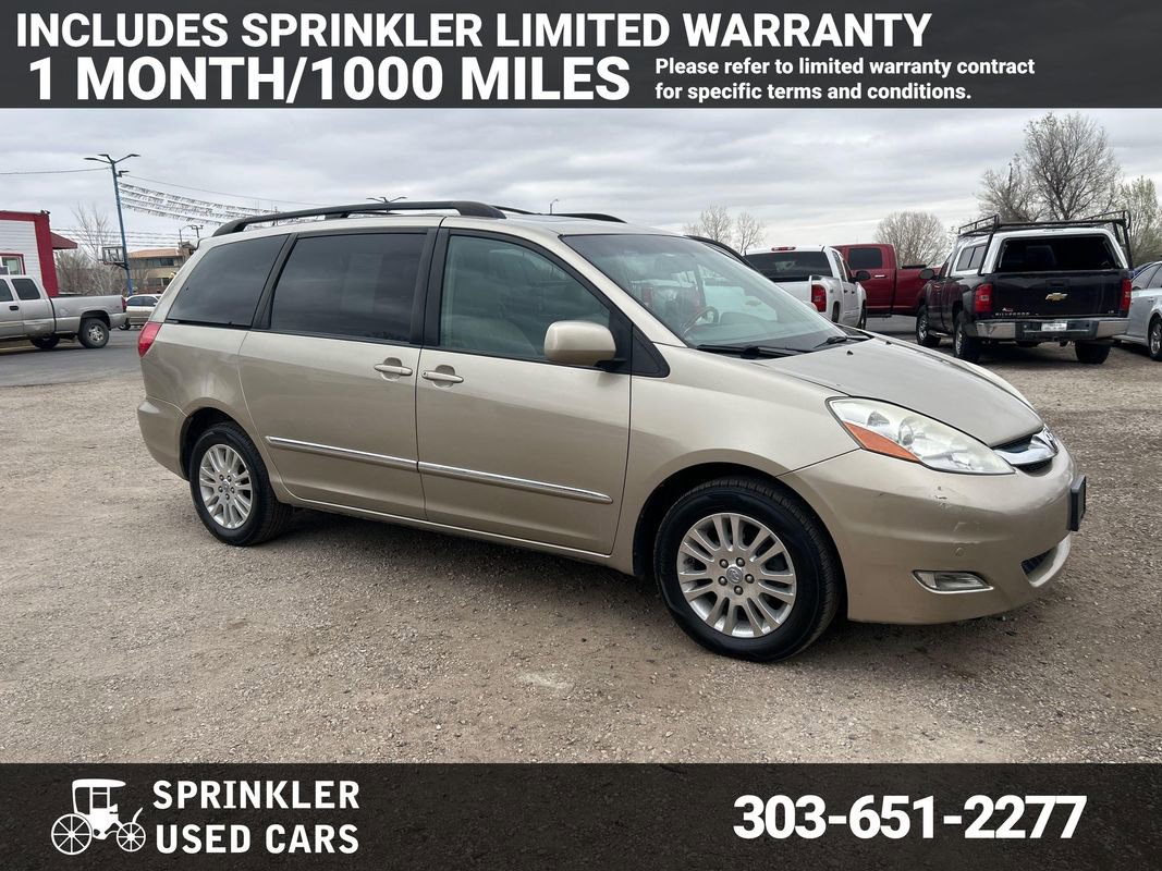 Used 2007 Toyota Sienna XLE image 1