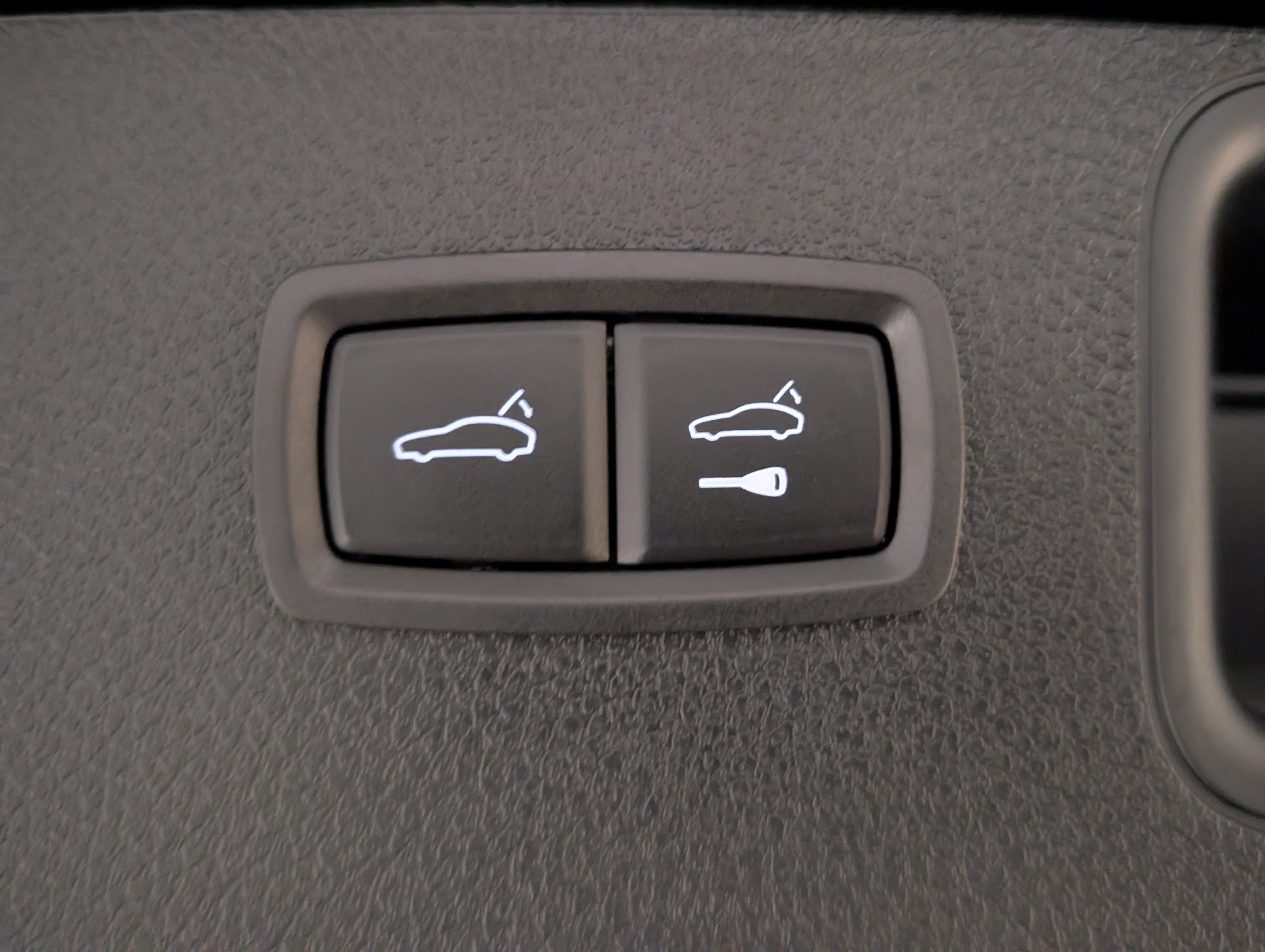Certified 2025 Porsche Macan S AWD/4WD image 67