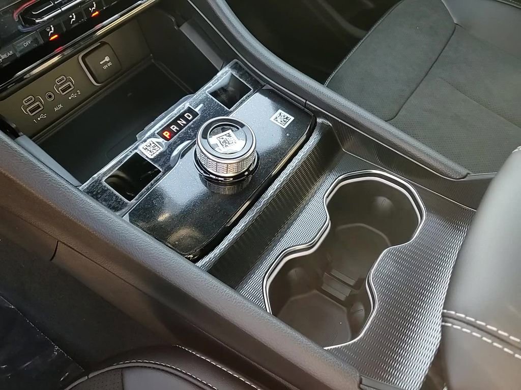 New 2025 Jeep Grand Cherokee L Altitude image 18