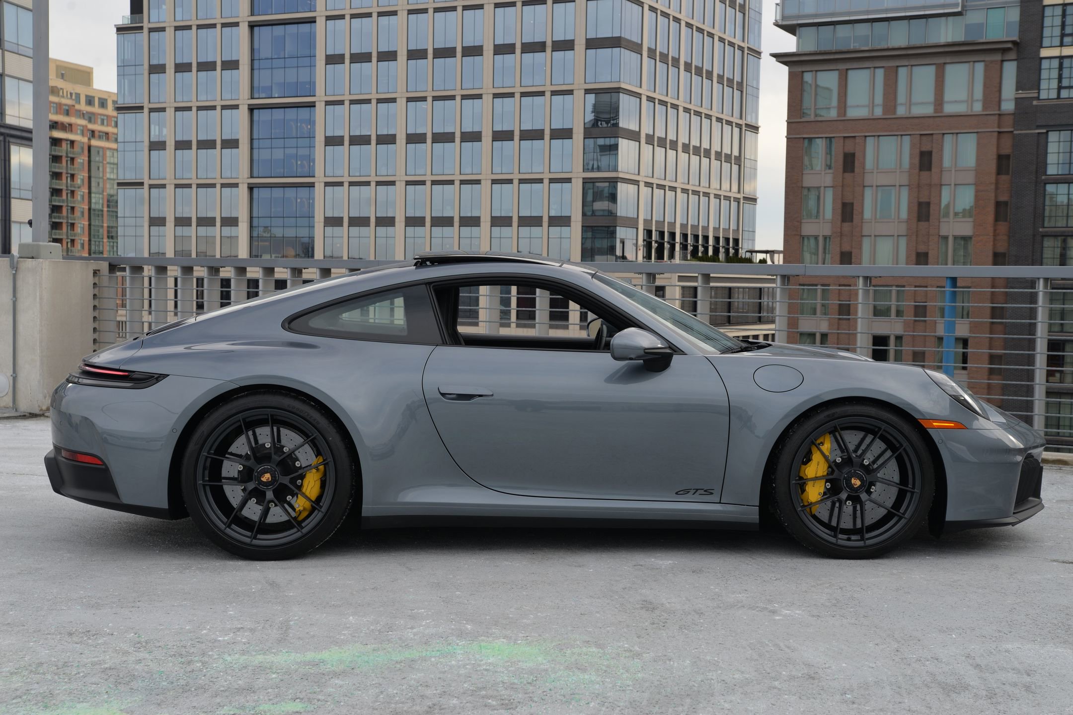 Certified 2025 Porsche 911 Carrera GTS image 8