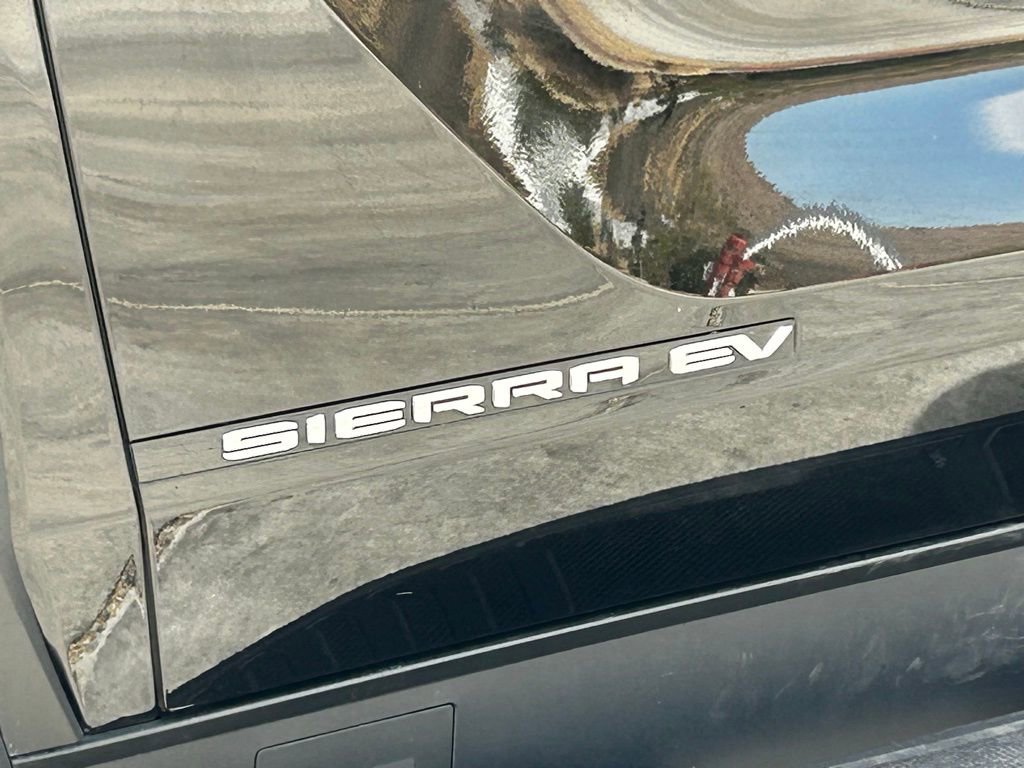 Used 2026 GMC Sierra EV Elevation AWD/4WD image 6