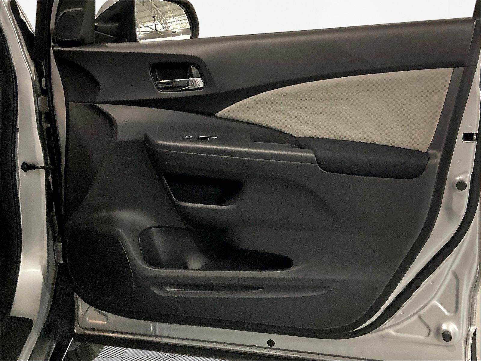 Used 2016 Honda CR-V EX image 27