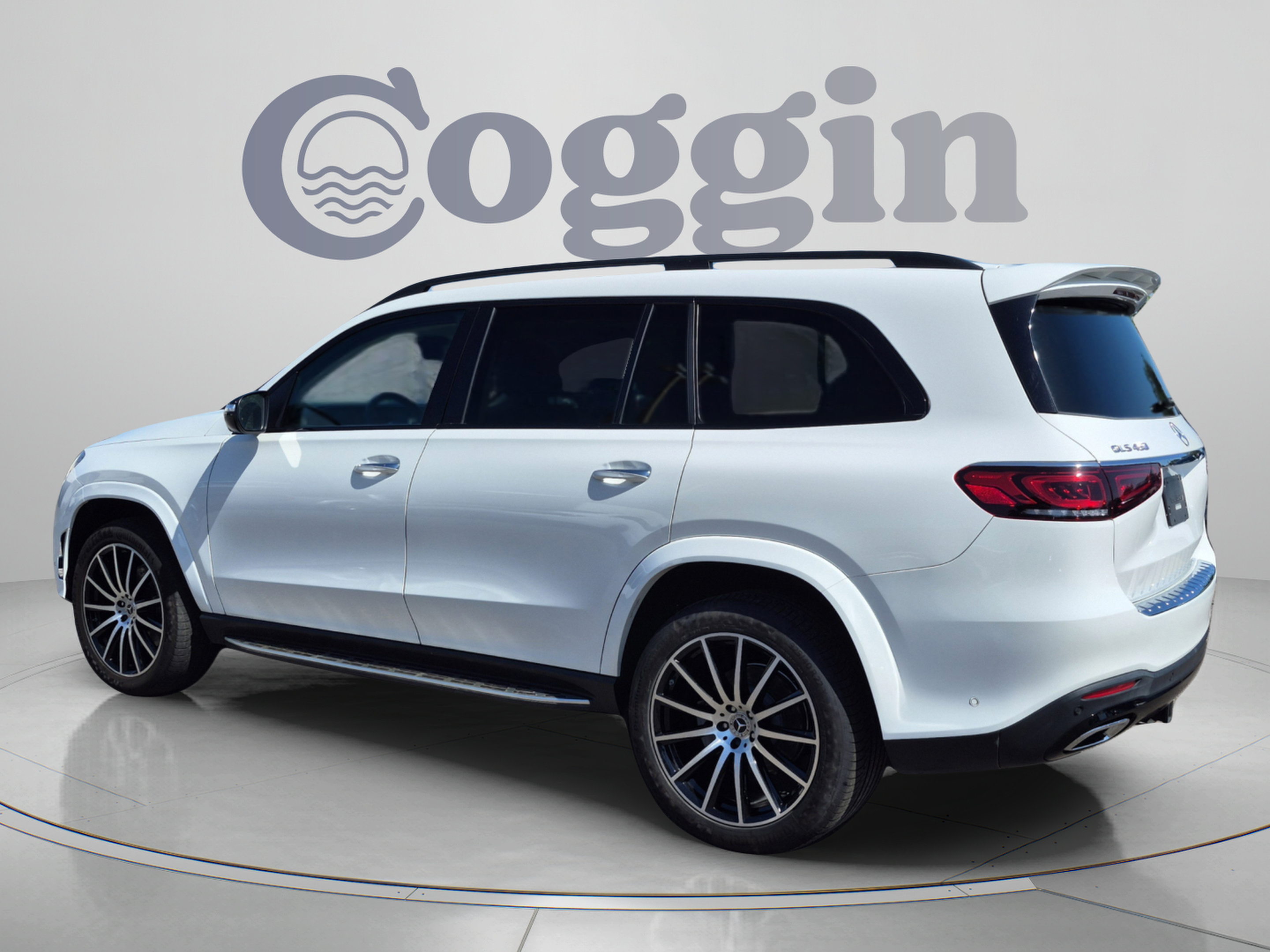 Used 2023 Mercedes-Benz GLS 450 4MATIC w/ AMG Line Exterior image 3