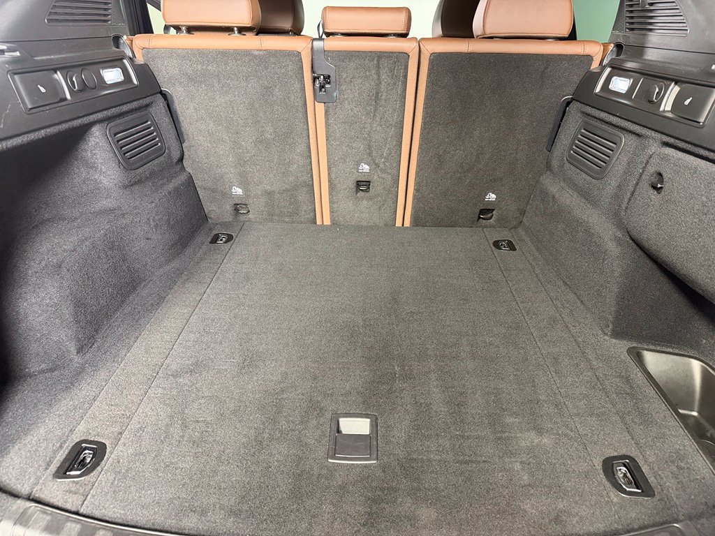 Used 2023 Alfa Romeo Stelvio Ti AWD/4WD image 24