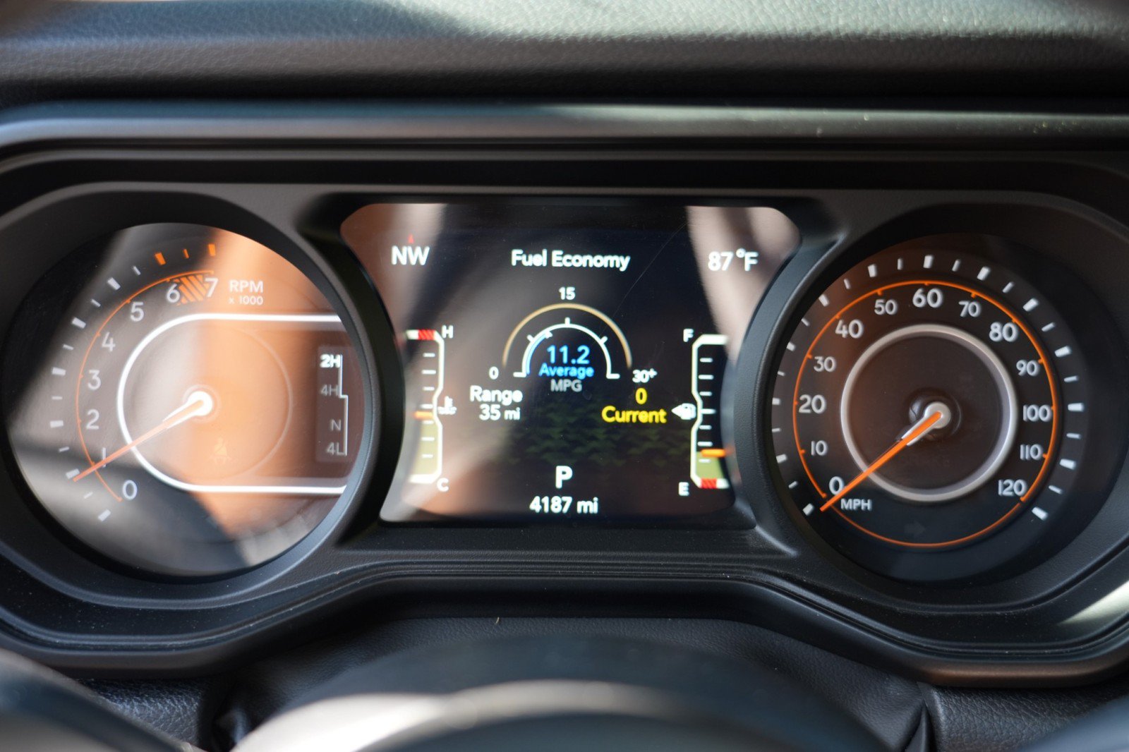 Used 2025 Jeep Wrangler Sport AWD/4WD image 20