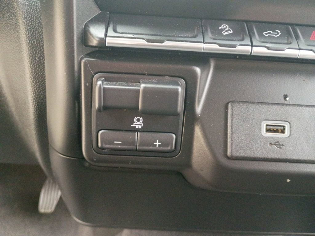 Used 2020 Chevrolet Silverado 1500 Custom Trail Boss w/ Custom Convenience Package image 27