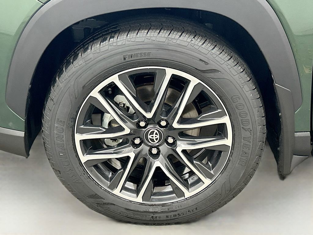 New 2026 Toyota Corolla Cross XLE AWD/4WD image 29