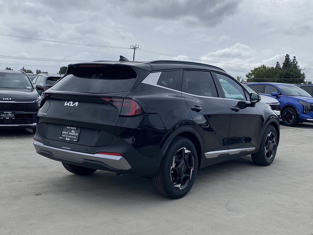 New 2026 Kia Sportage EX w/ EX Panorama Roof Package FWD image 3