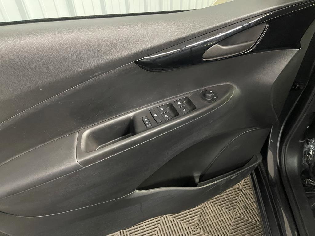Used 2019 Chevrolet Spark LT image 17