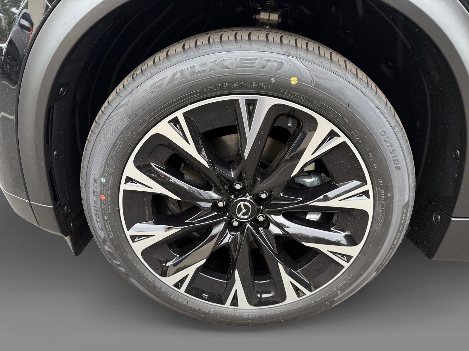 New 2026 MAZDA CX-90 Plug-In Hybrid w/ Premium Plus image 9