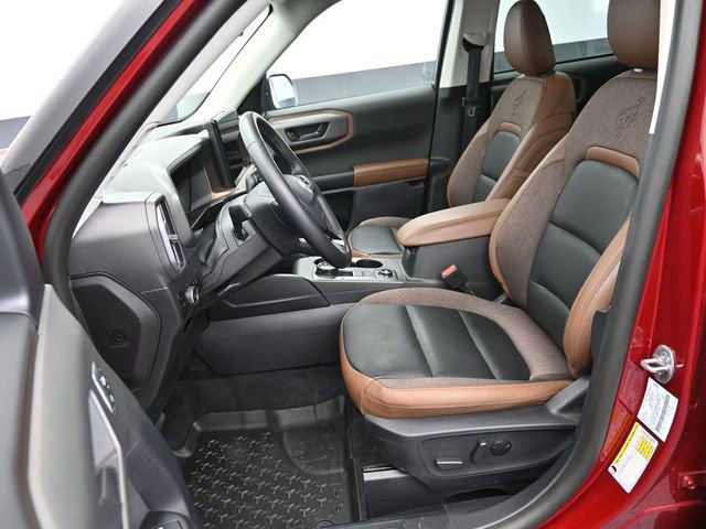 Used 2025 Ford Bronco Sport Outer Banks w/ Outer Banks Tech Package+ image 39