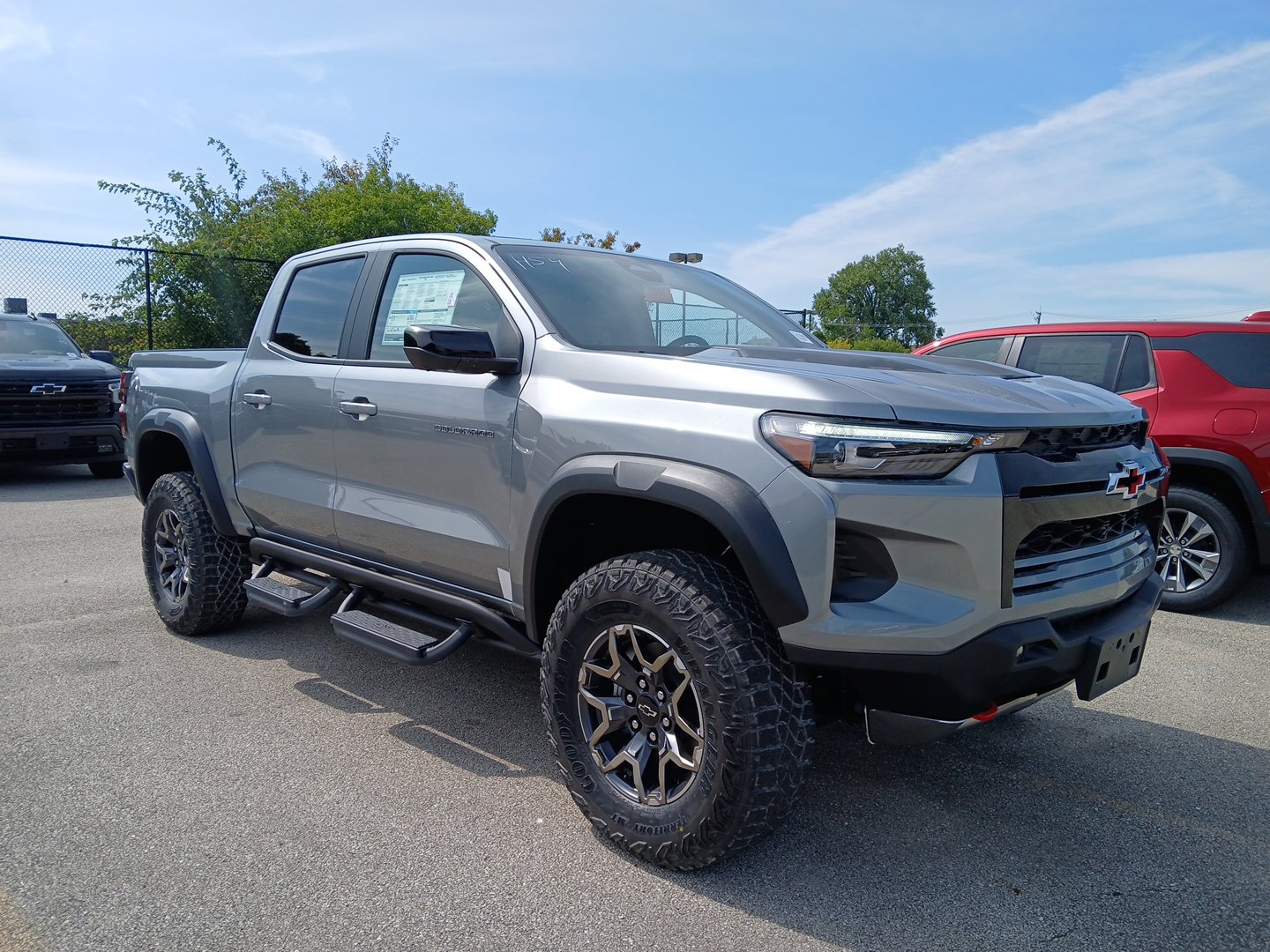 New 2026 Chevrolet Colorado ZR2 w/ Technology Package image 2