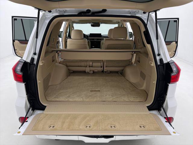 Certified 2021 Lexus LX 570 4WD w/ Luxury Package image 25