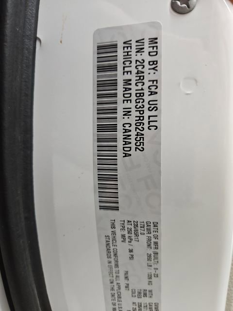 Used 2023 Chrysler Pacifica Touring-L FWD image 57