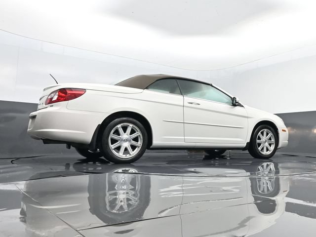 Used 2008 Chrysler Sebring Touring w/ Special Touring Group FWD image 25