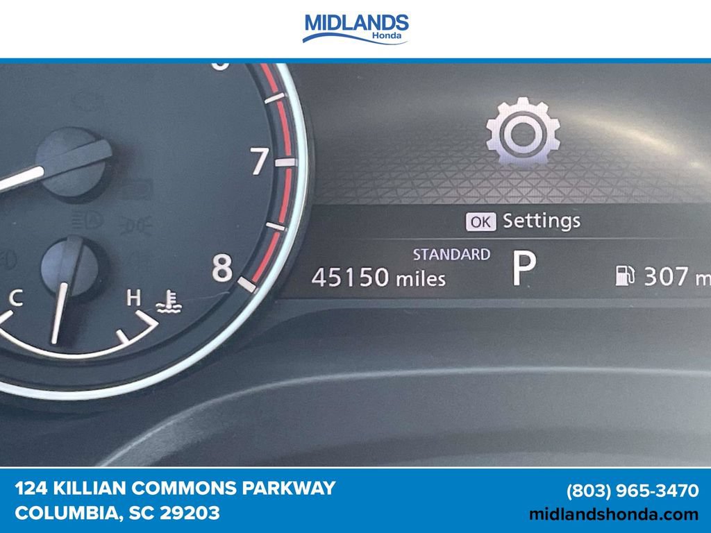 Used 2024 Nissan Rogue SV w/ SV Premium Package FWD image 21