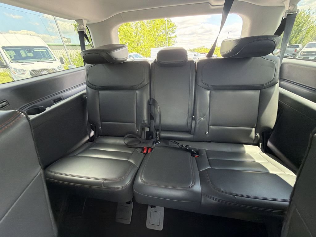 Used 2025 Ford Expedition Max Active AWD/4WD image 30