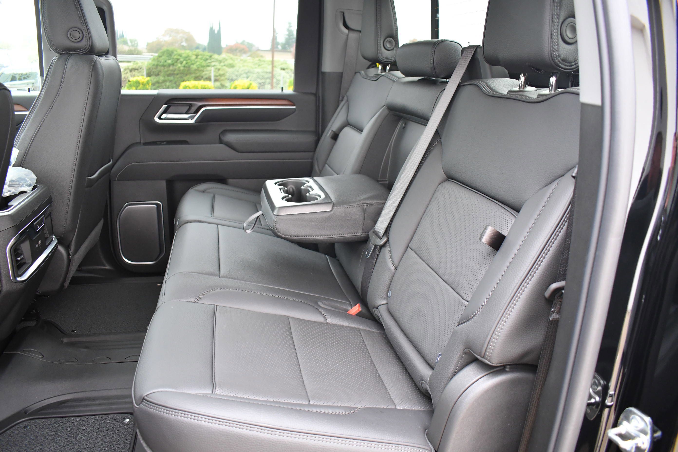 New 2026 GMC Sierra 2500 Denali w/ Denali Reserve Package image 27