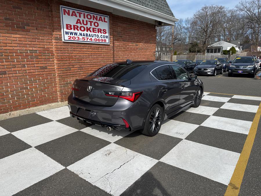 Used 2022 Acura ILX image 3