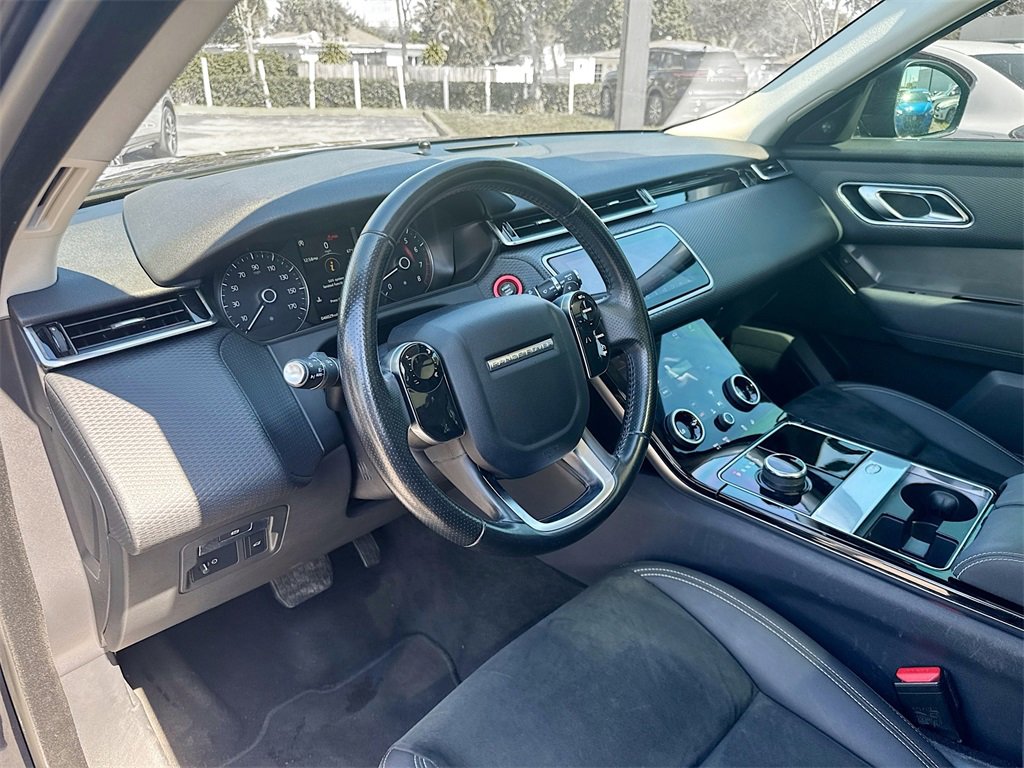 Used 2019 Land Rover Range Rover Velar image 10