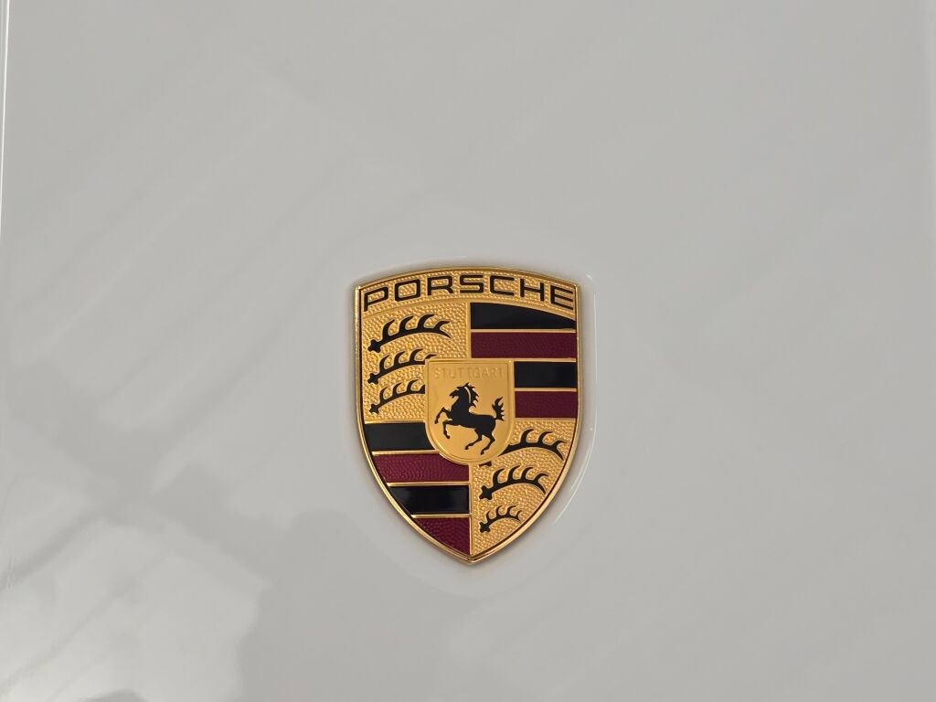 Certified 2024 Porsche 911 GT3 RS RWD image 29