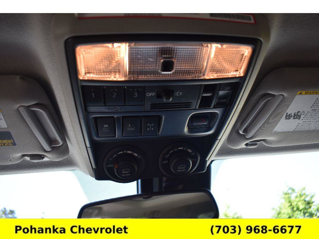 Used 2023 Toyota 4Runner TRD Off-Road Premium w/ Off Road Premium Plus Package AWD/4WD image 30