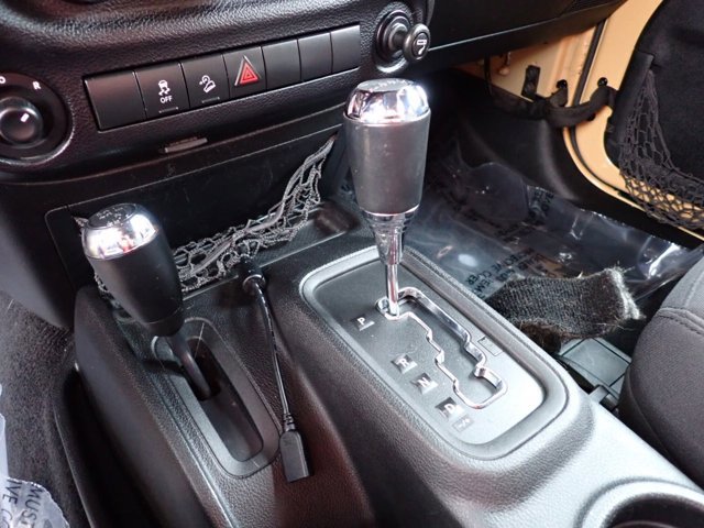 Used 2013 Jeep Wrangler Sport image 16