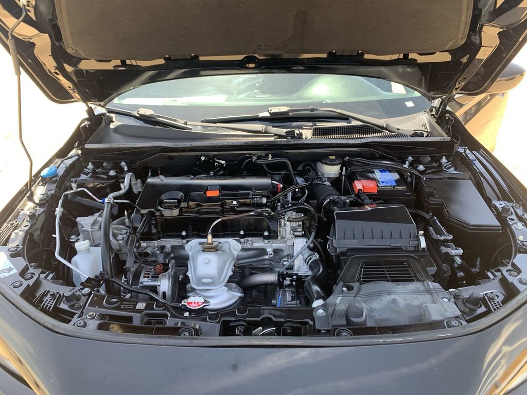 Used 2023 Honda Civic Sport image 28