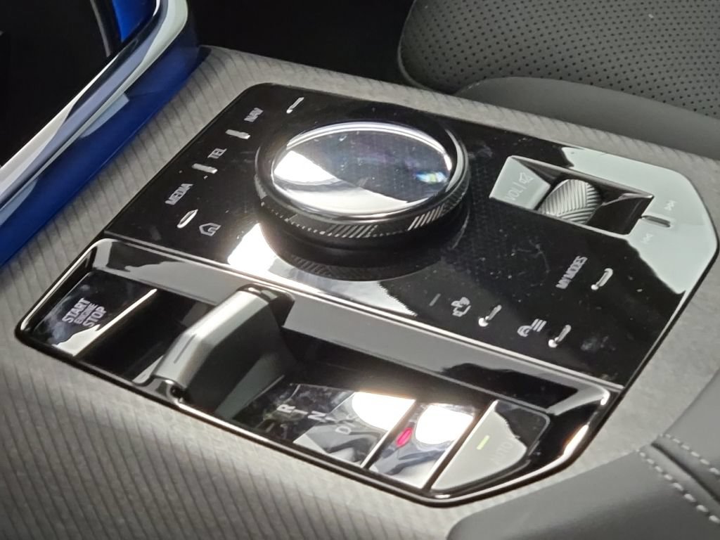 New 2026 BMW X3 xDrive30i w/ Premium Package AWD/4WD image 19