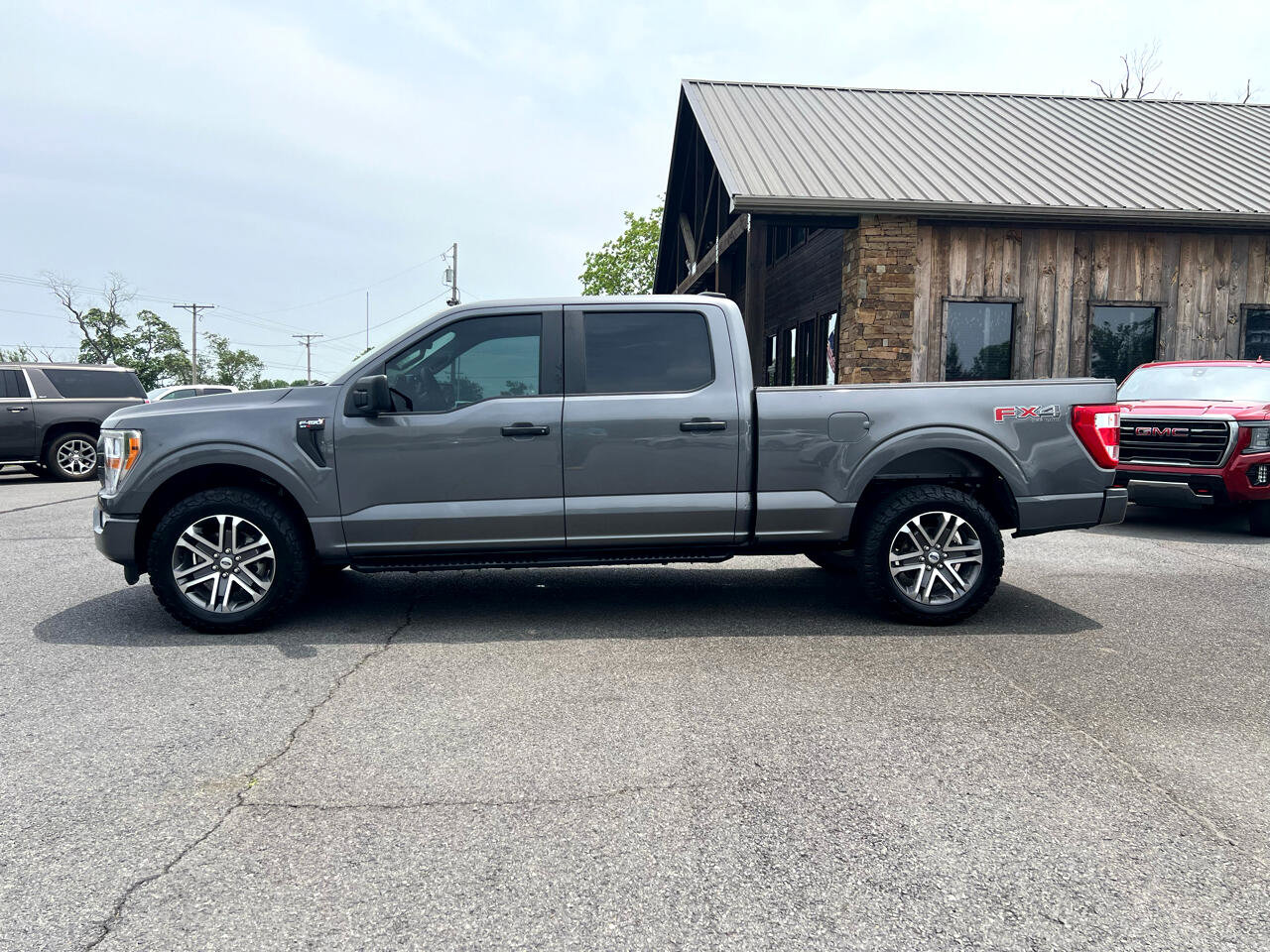 Used 2022 Ford F150 XL w/ STX Appearance Package image 3