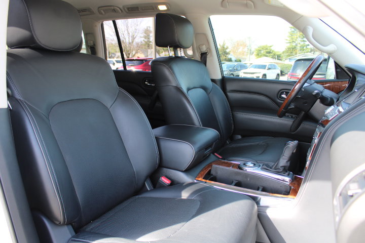 Used 2018 INFINITI QX80 2WD w/ Driver Assistance Package image 31