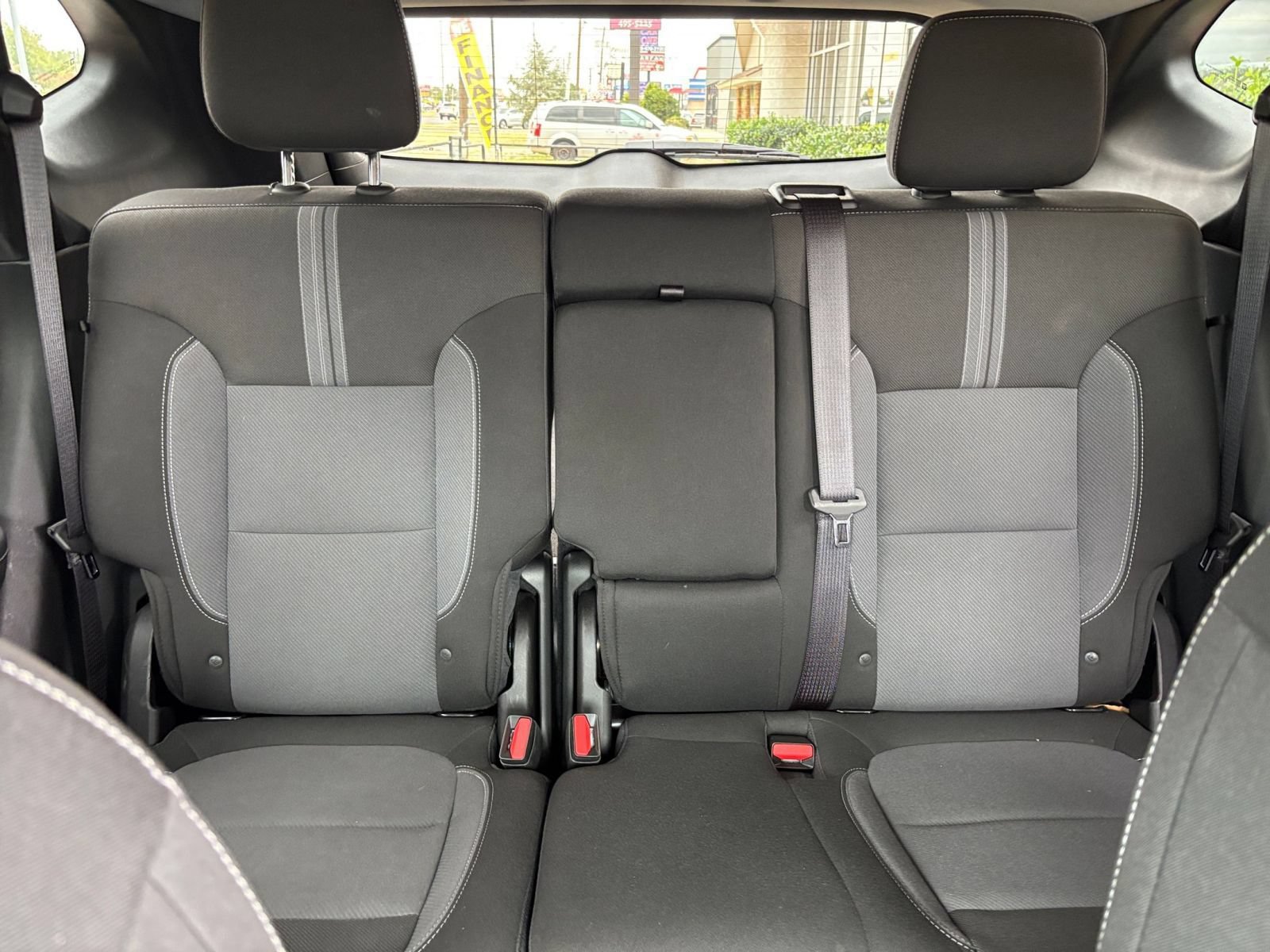 Used 2025 Chevrolet Blazer LT FWD image 39