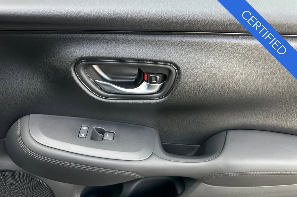 Certified 2026 Honda HR-V LX image 19