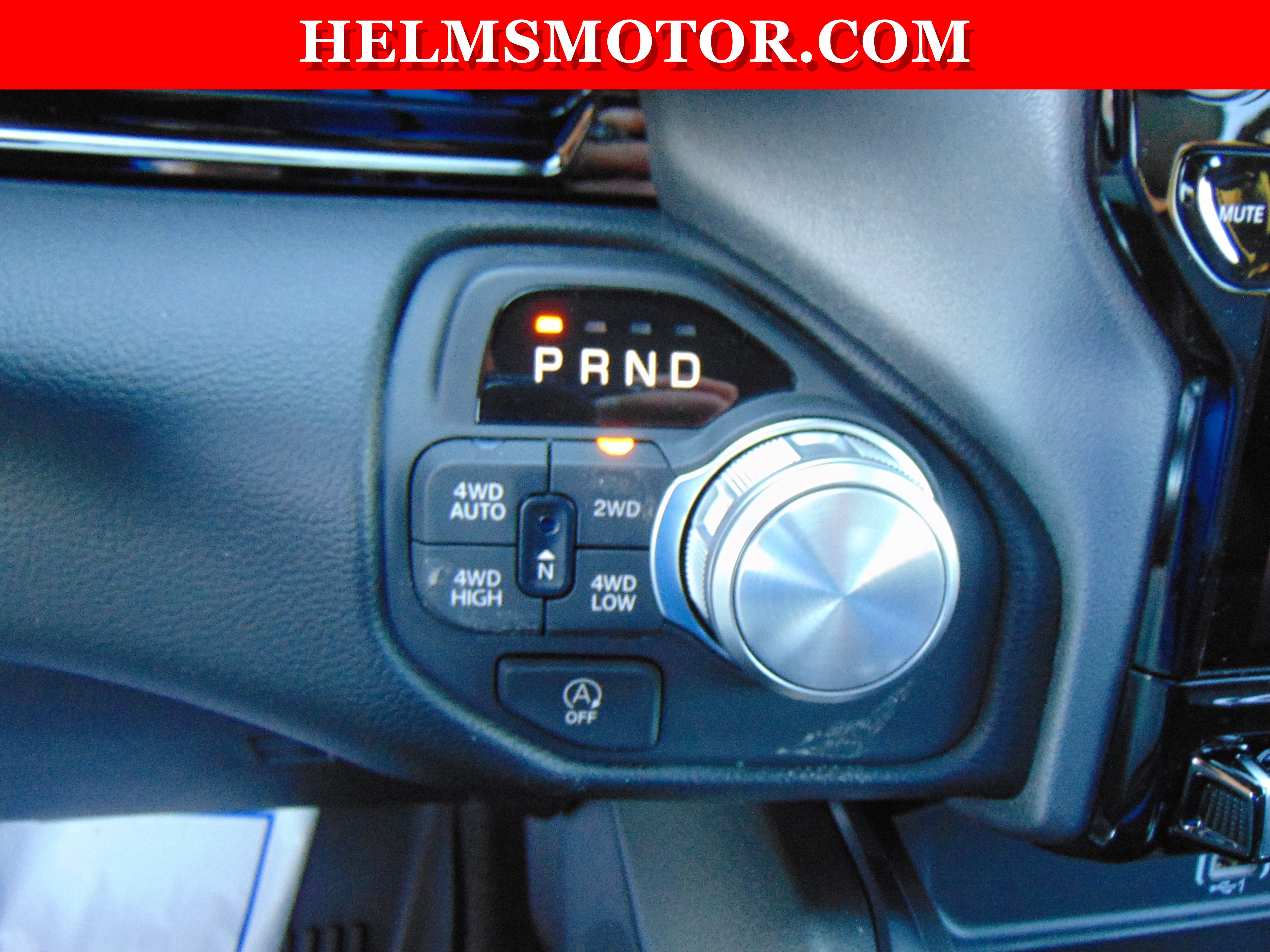 New 2026 RAM 1500 Laramie w/ Night Edition AWD/4WD image 34