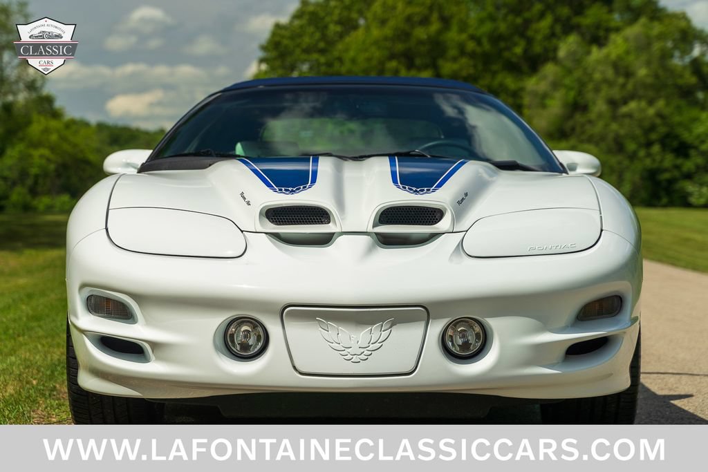 Used 1999 Pontiac Firebird Trans Am RWD image 10