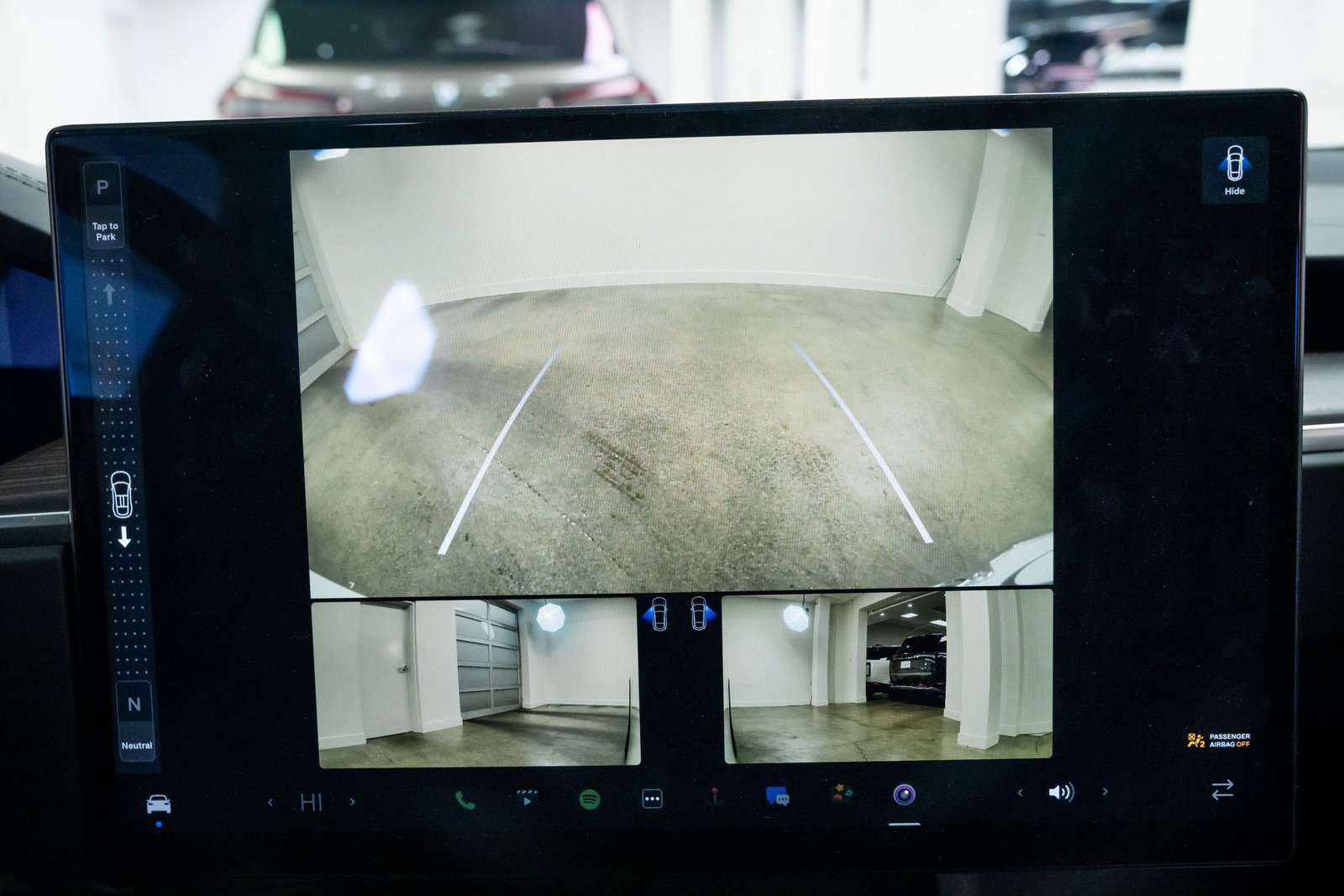 Used 2025 Tesla Model X image 13