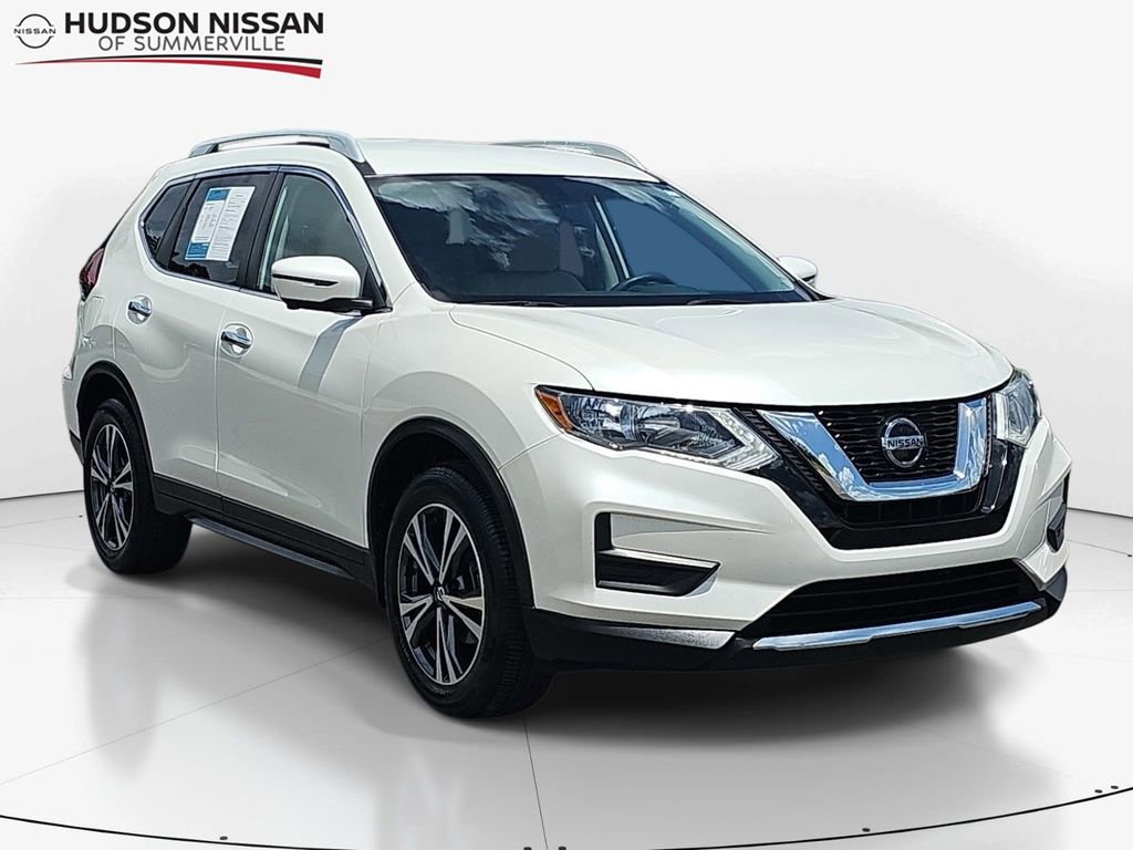 Used 2019 Nissan Rogue SV w/ Premium Package