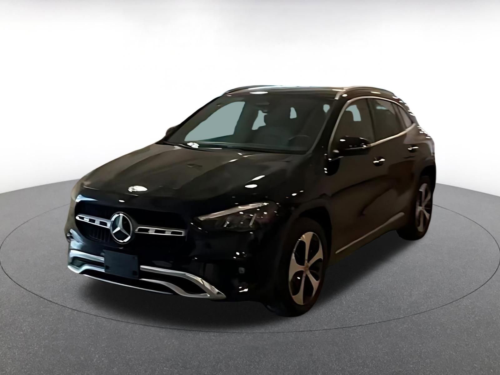 Used 2025 Mercedes-Benz GLA 250 image 4