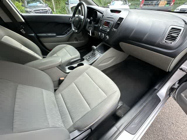 Used 2015 Kia Forte LX FWD image 15