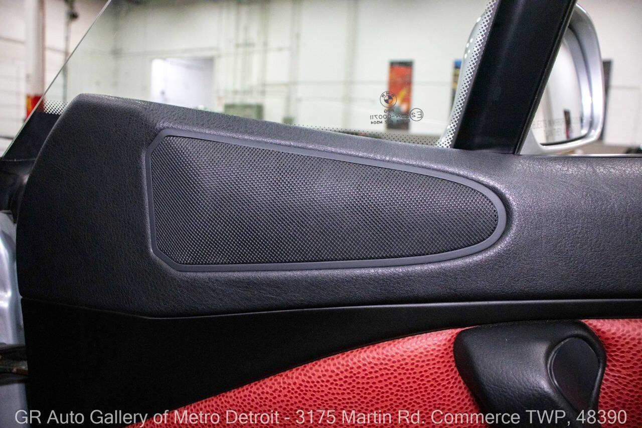 Used 2000 BMW Z3 2.5i image 39
