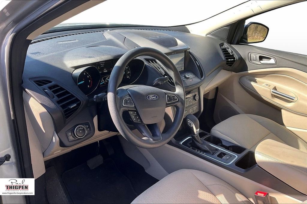 Used 2019 Ford Escape SE image 12