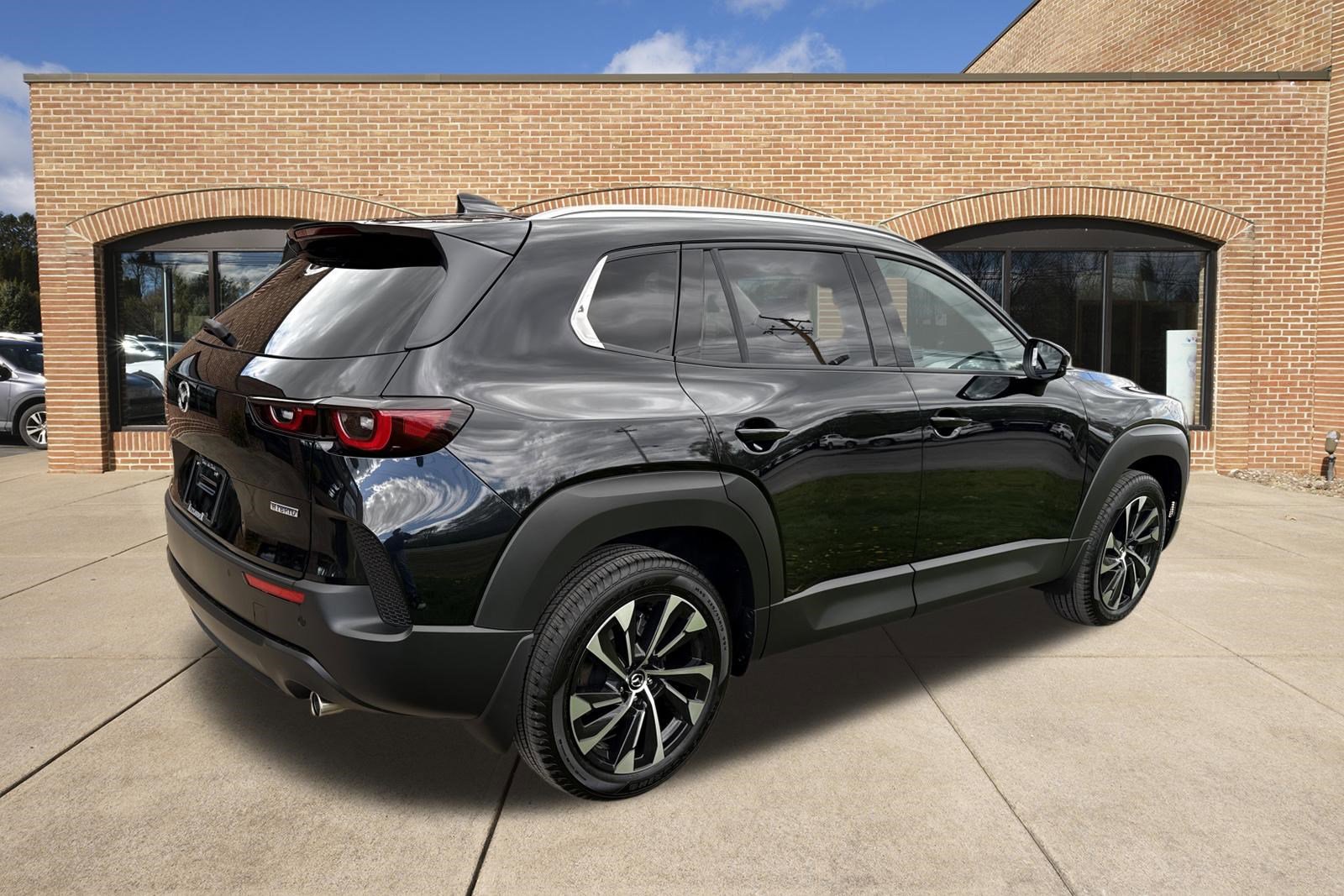 New 2026 MAZDA CX-50 2.5 Hybrid w/ Premium Plus Pkg image 3