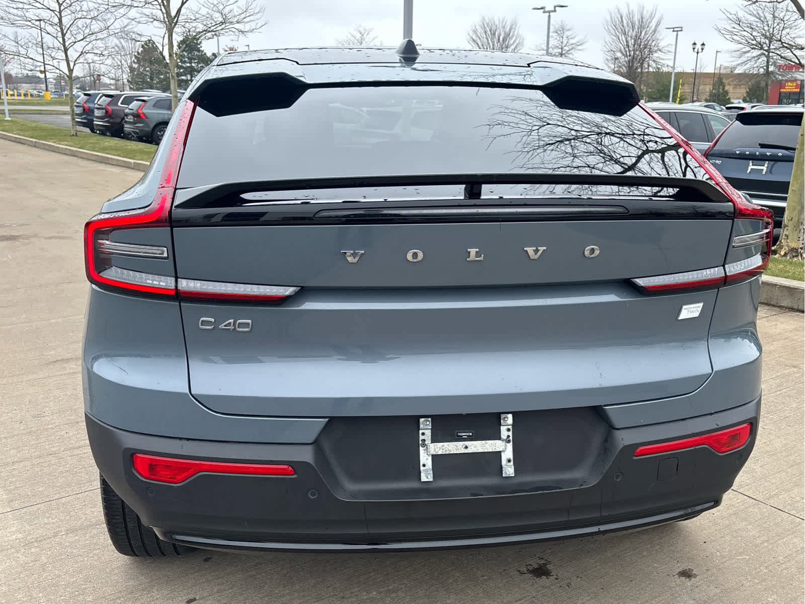 Used 2023 Volvo C40 P8 Recharge Ultimate AWD/4WD image 5