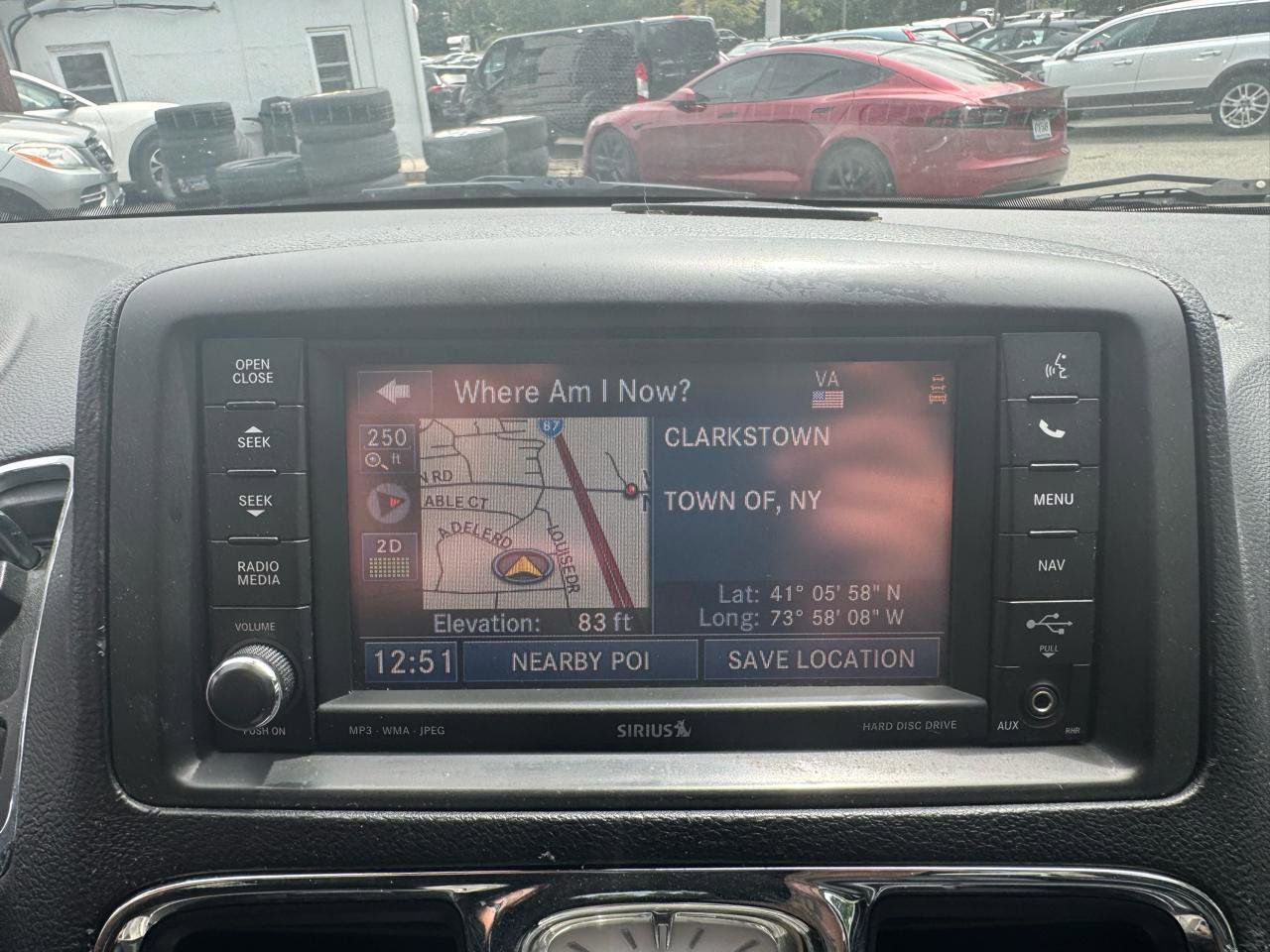 Used 2012 Chrysler Town & Country Touring-L w/ Entertainment Group #2 FWD image 33